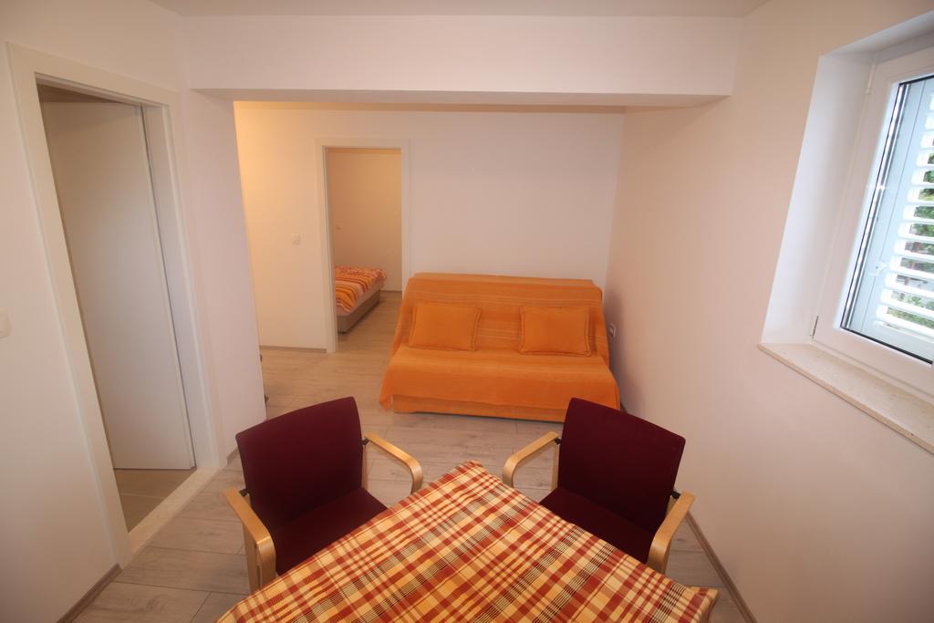 Apartments Marinko Stari Grad  Bagian luar foto