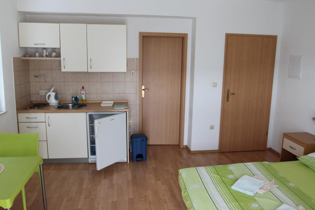 Apartments Marinko Stari Grad  Ruang foto